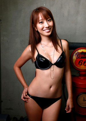 Azusa Yamamoto 山本梓